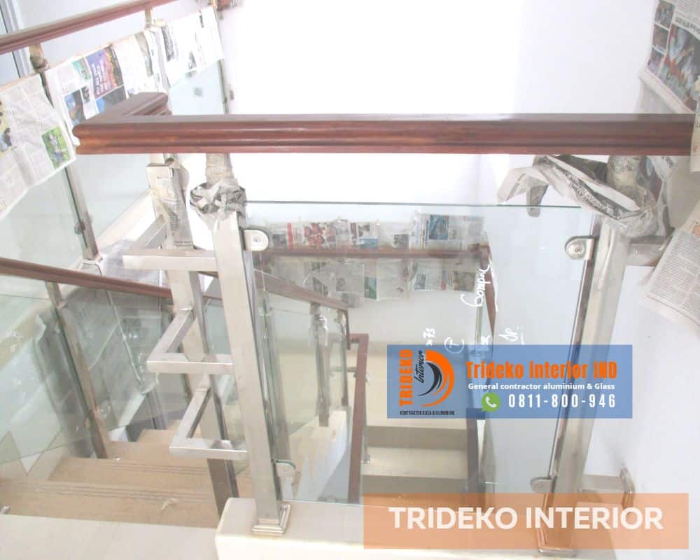 Struktur Railing Kaca yang Aman 1 Struktur Railing Kaca yang Aman